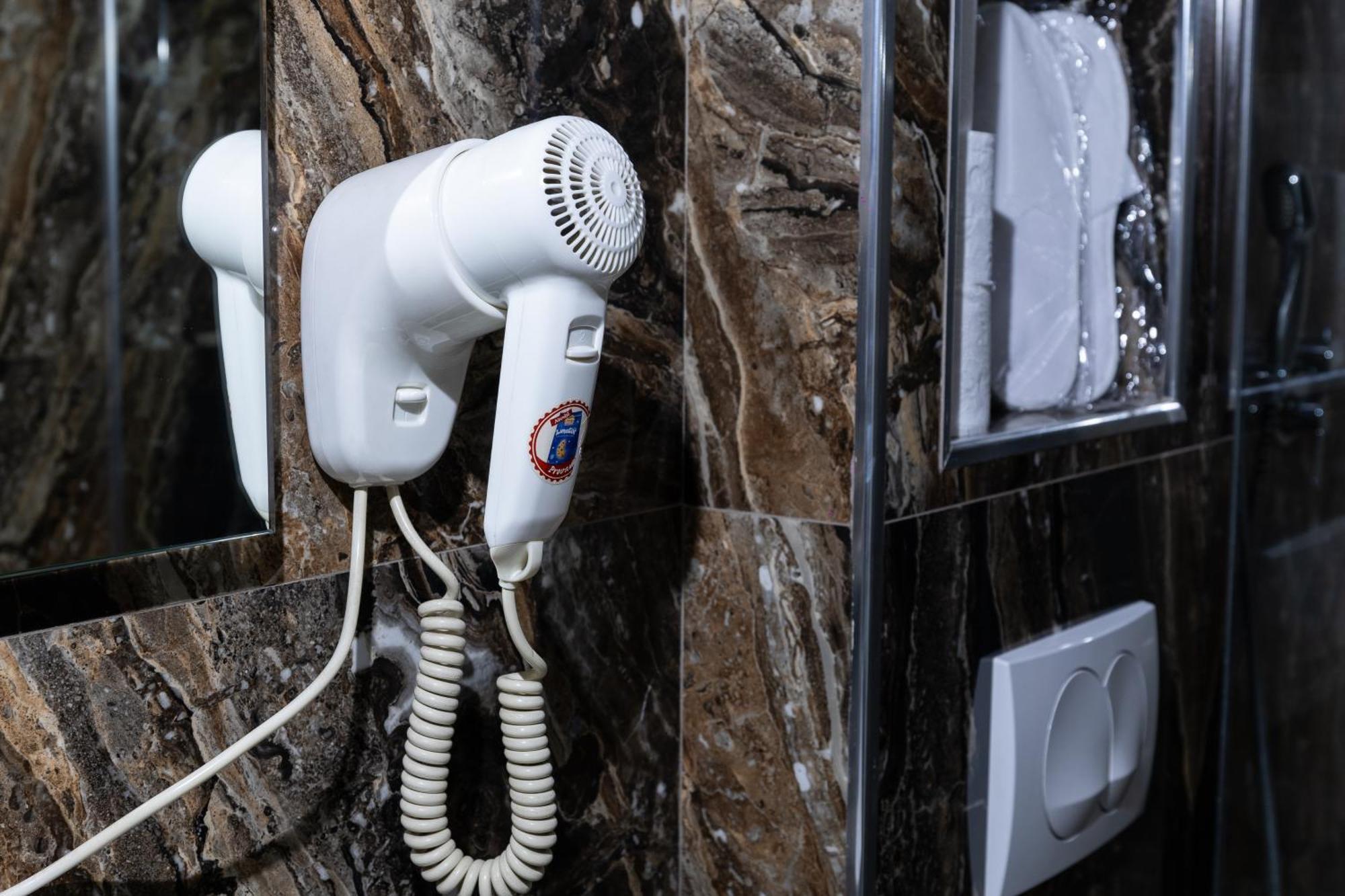 4R Colombo Hotel Tiran Dış mekan fotoğraf