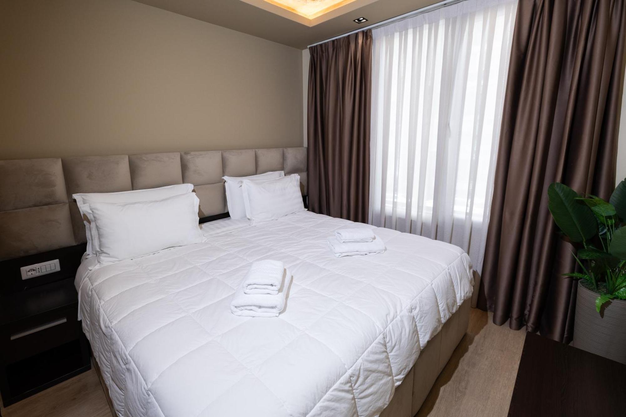4R Colombo Hotel Tiran Dış mekan fotoğraf