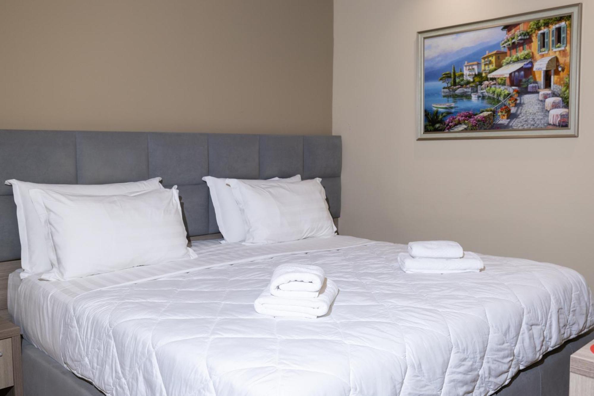 4R Colombo Hotel Tiran Dış mekan fotoğraf