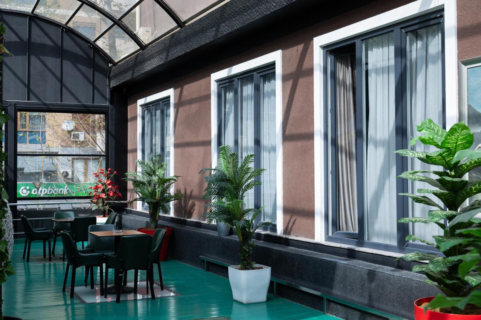 4R Colombo Hotel Tiran Dış mekan fotoğraf