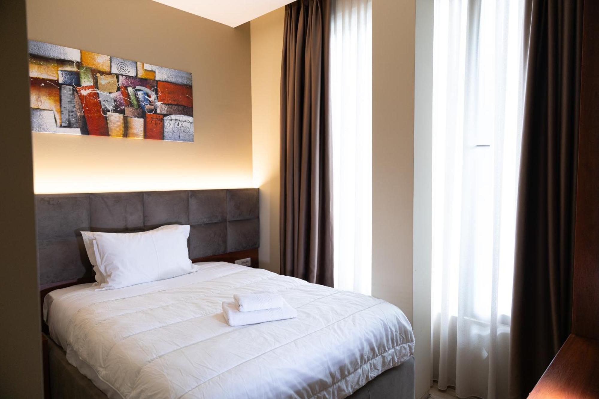 4R Colombo Hotel Tiran Dış mekan fotoğraf