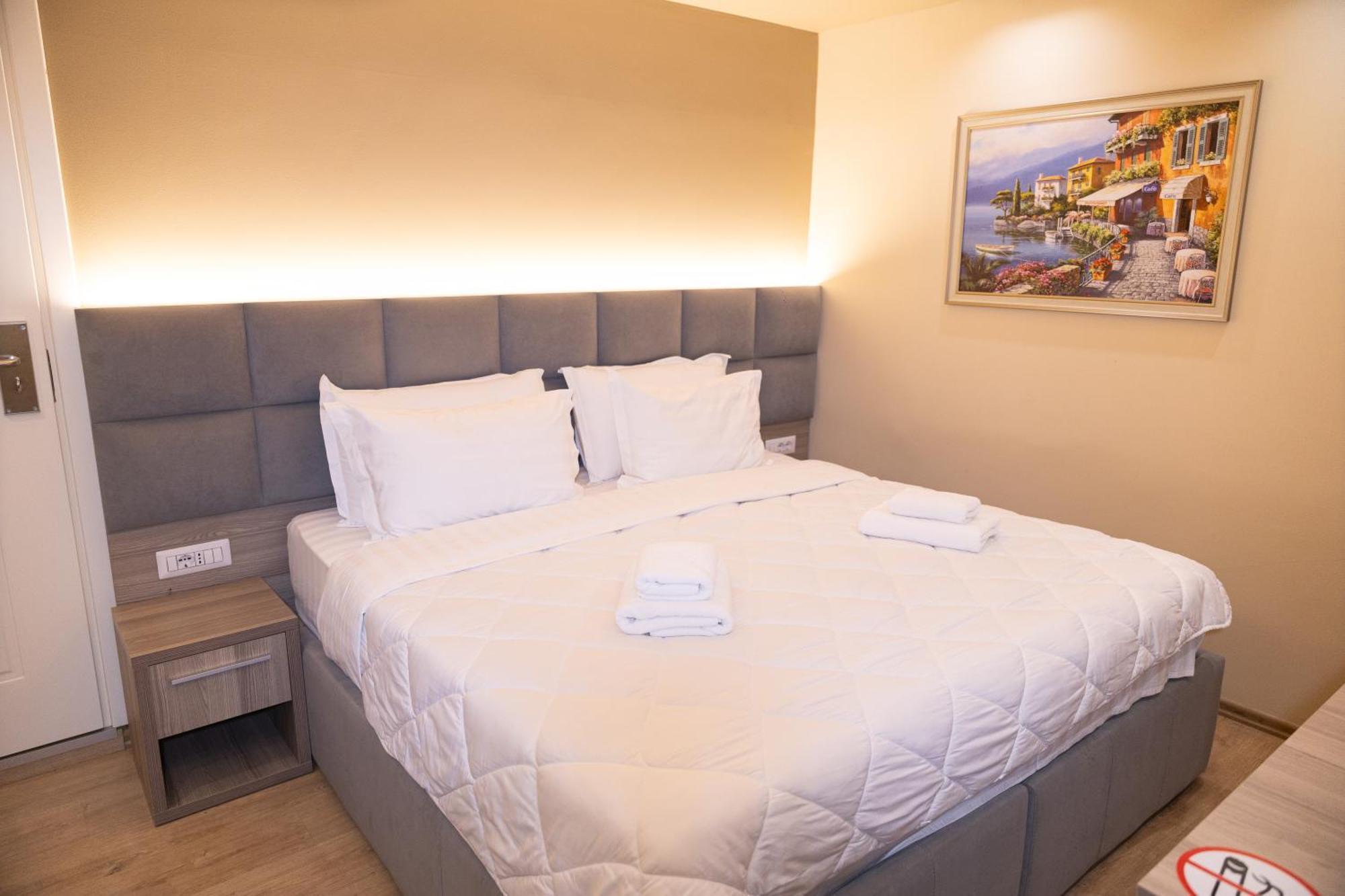 4R Colombo Hotel Tiran Dış mekan fotoğraf